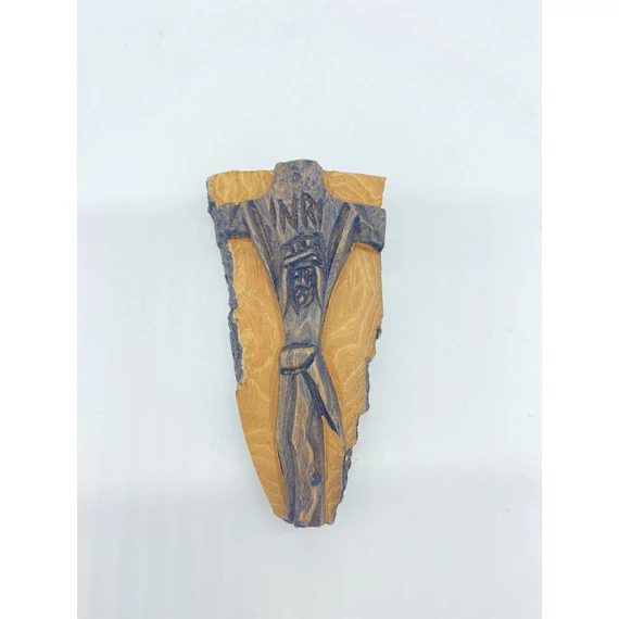 Faragott háncs dísz Jézus kereszten kicsi