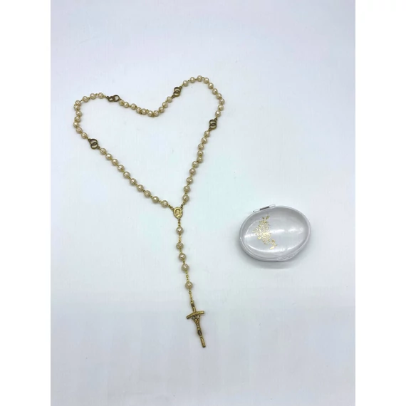 Rózsafüzér esküvői tokban