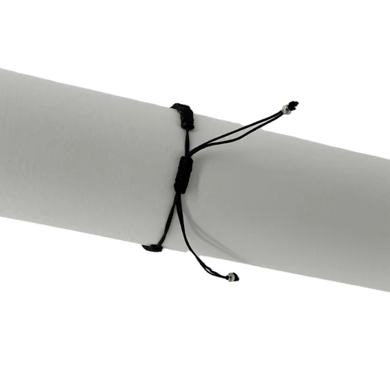 Karkötő fekete makramé bordó/fekete fém kereszttel